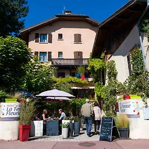 Hotel Logis La Terrasse Fleurie **